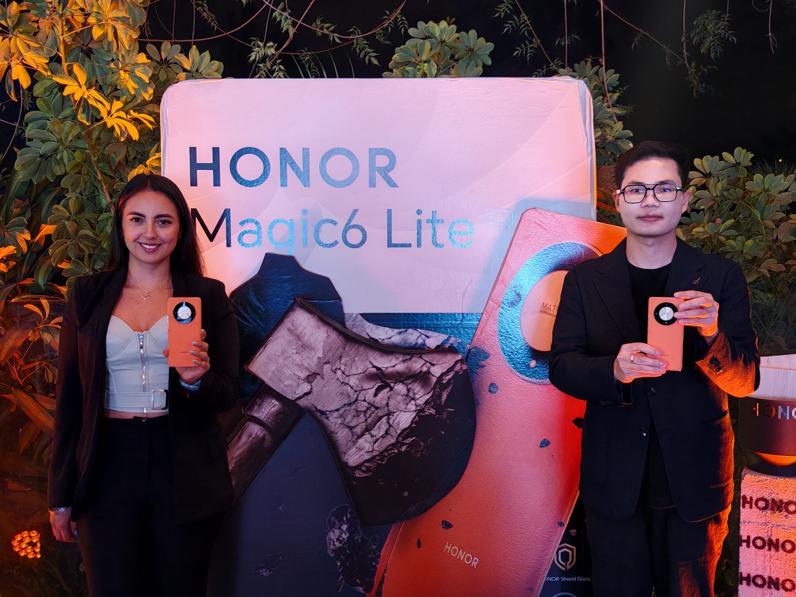 HONOR lanza un nuevo smartphone con tecnologías de resistencia sin comparación, el HONOR Magic6 Lite