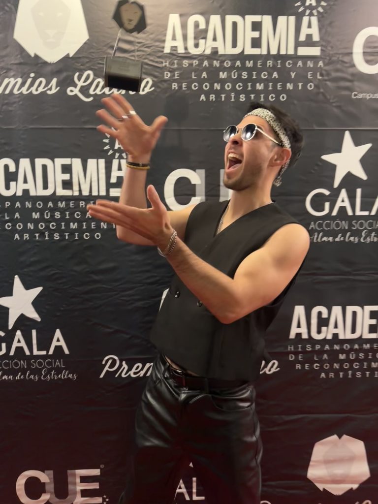 ALTER hace historia en Times Square: la banda latina que lleva el pop rock independiente a lo más alto 12